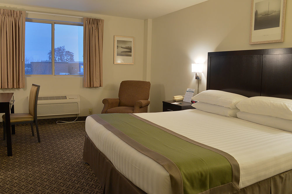 The Madison 3*